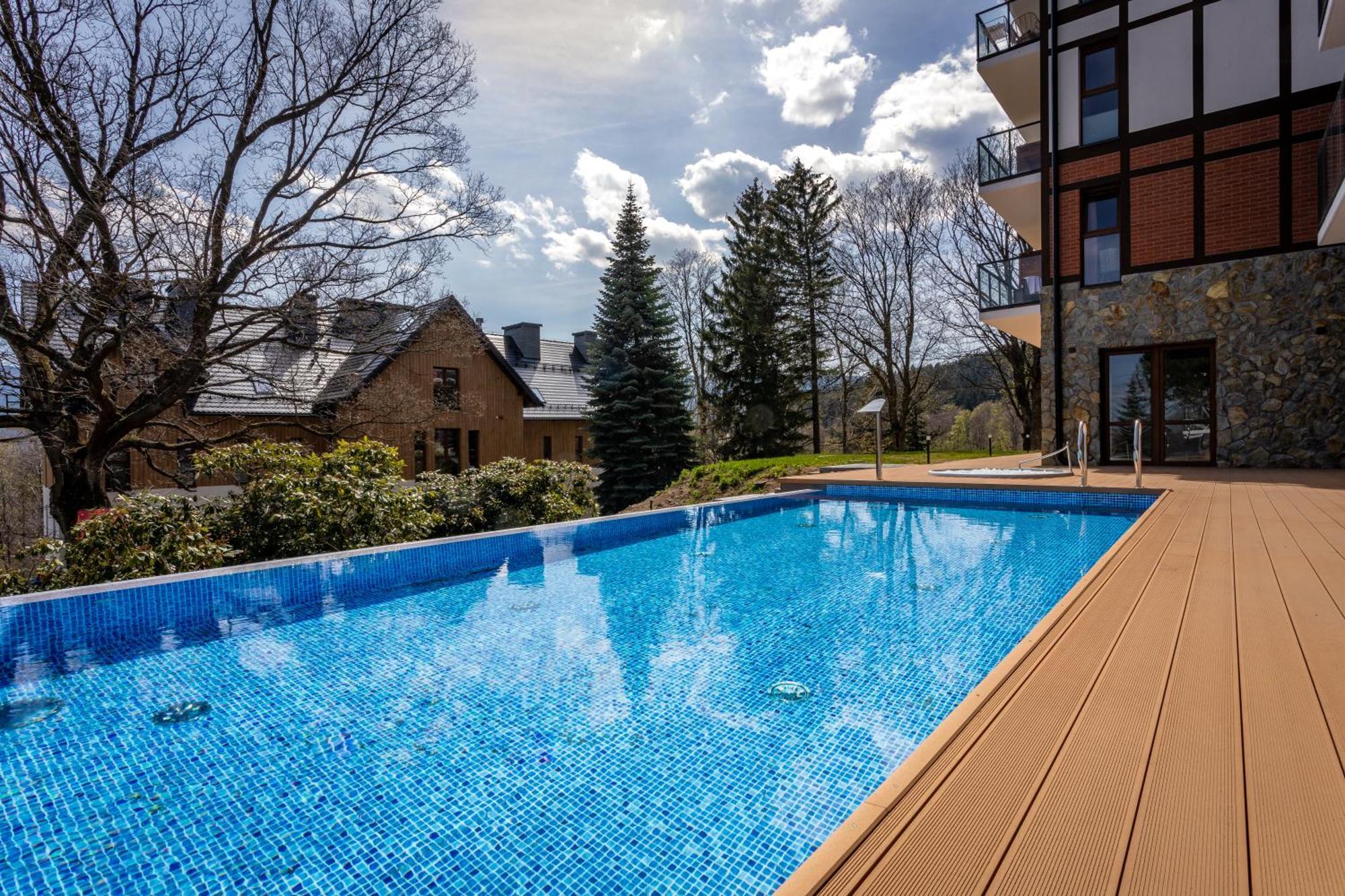 Invest Park A14 Baseny, Sauny, Silownia Apartment Szklarska Poreba